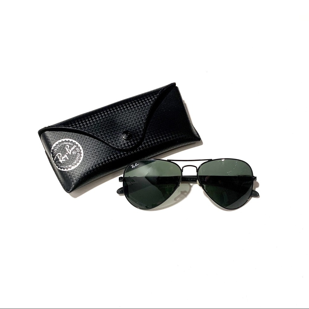 Ray-Ban Aviators With Rubberized Temples